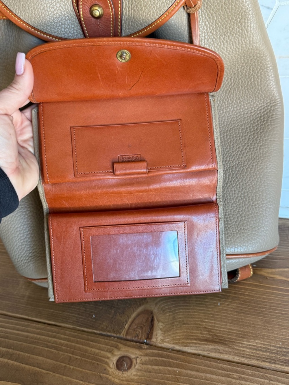 Vtg Dooney & Bourke AWL Drawstring Backpack with Matching Wallet - Picture 12 of 16